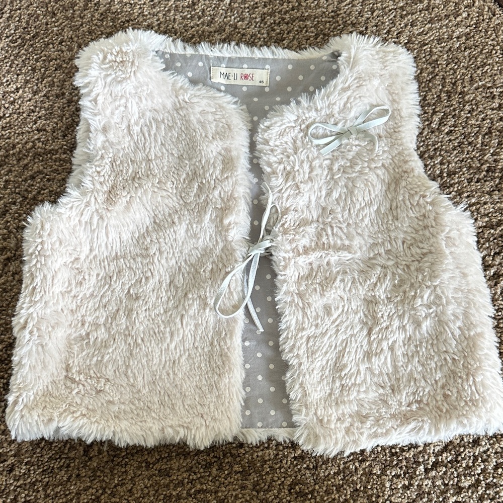 Mae Li Rose Fuzzy Cream Vest